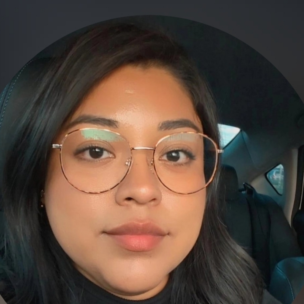 Meet your Posher, Rosio